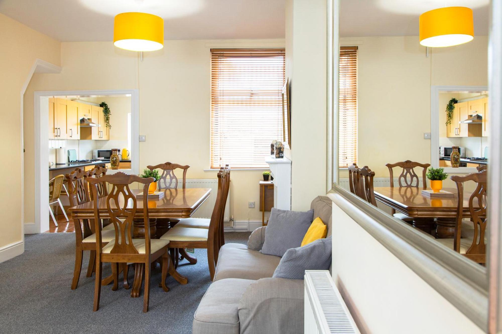 Newly Launched 3 Bedroom House With Free Parking Litherland Luaran gambar