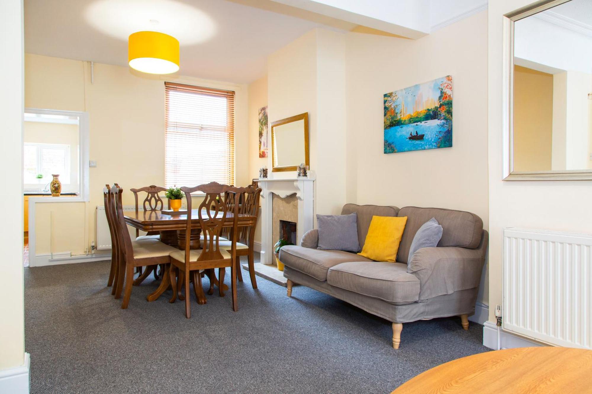 Newly Launched 3 Bedroom House With Free Parking Litherland Luaran gambar