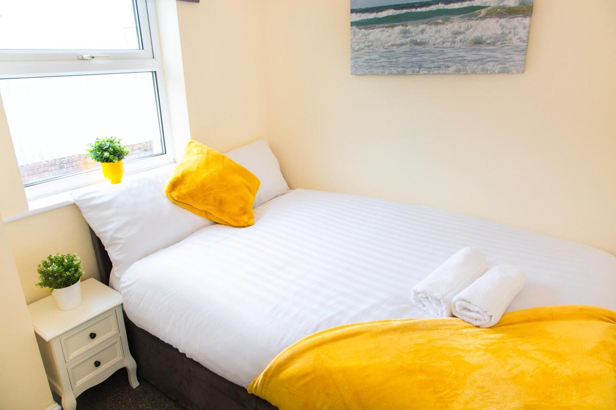 Newly Launched 3 Bedroom House With Free Parking Litherland Luaran gambar